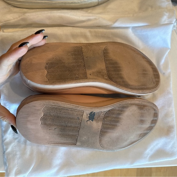 Common Projects Sneakers - Picture 4 of 4